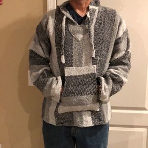 Mexican Baja pullover Hoodie size Large